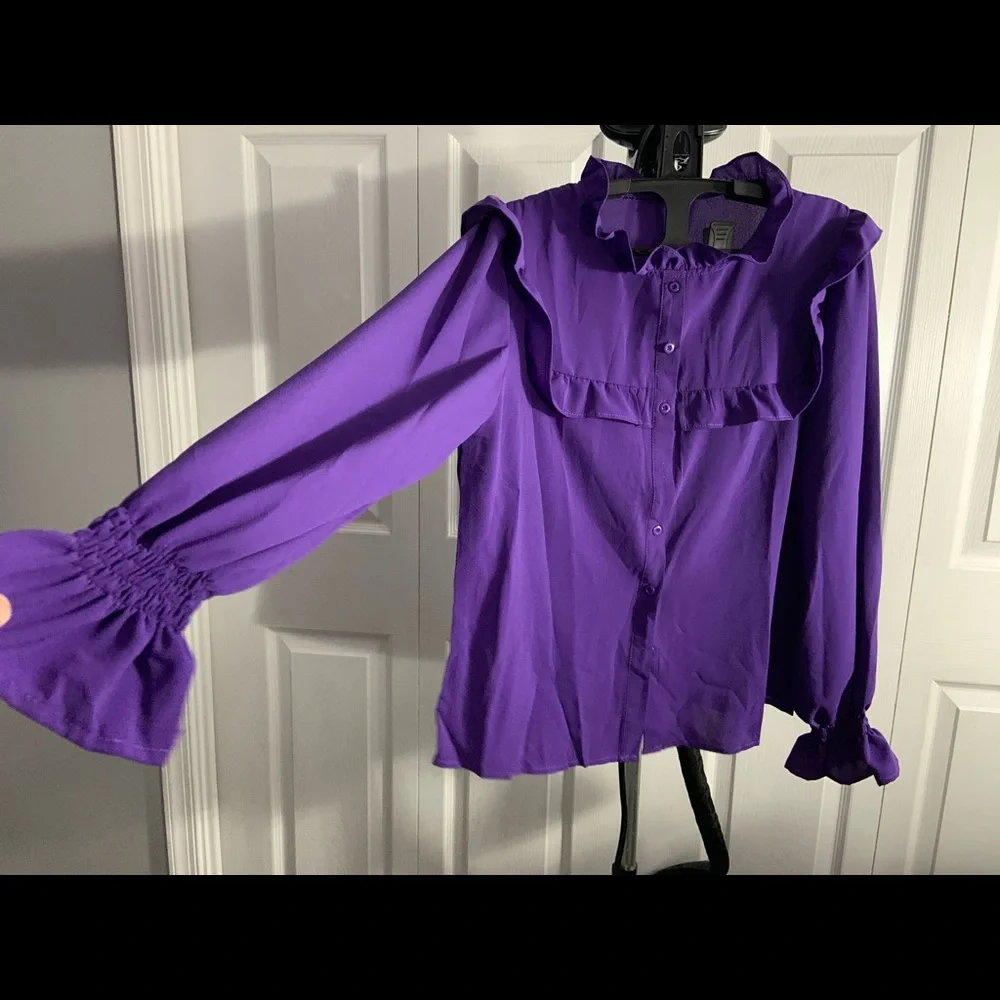 NWT Purple Blouse with Ruffles (XL12) - Picture 5 of 9